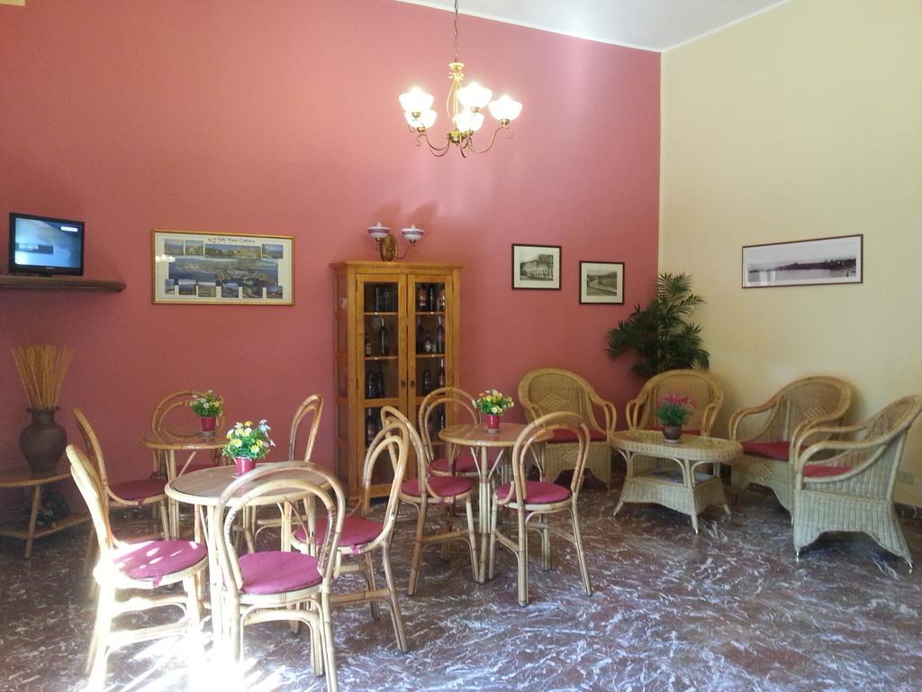 Hotel Pensione Cundari Taormina Luaran gambar